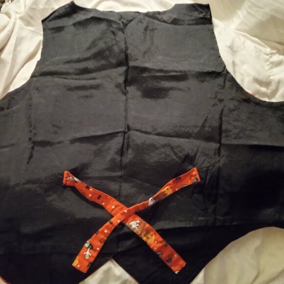 Halloween Vest Orange w/haunted houses & ghost 1X Basic Edition Cotton/Acetate - Picture 3 of 5